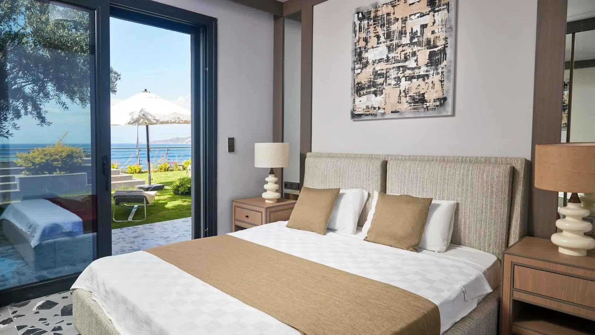 Villa Root Redrock Yalıkavak 0*,